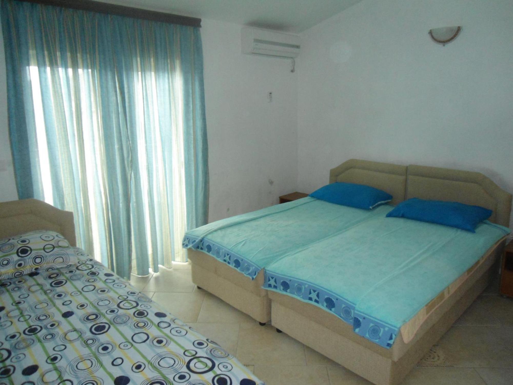 Apartments Pekic Bar Bagian luar foto